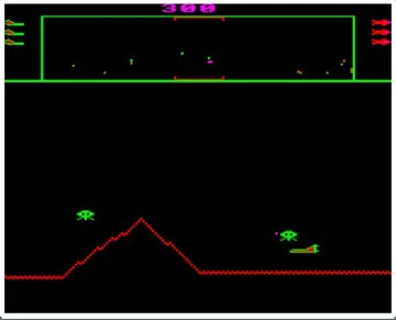 Acornsoft Planetoid (1984)(Acornsoft)[t] screen shot game playing